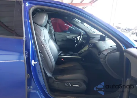 2021 Acura Tlx A-Spec Package z USA, uszkodzony, nr VIN 19UUB5F52MA014592